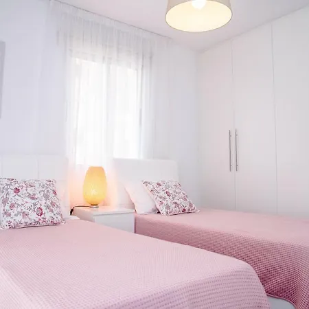 شقة Melini Suites Boutique لارنكا